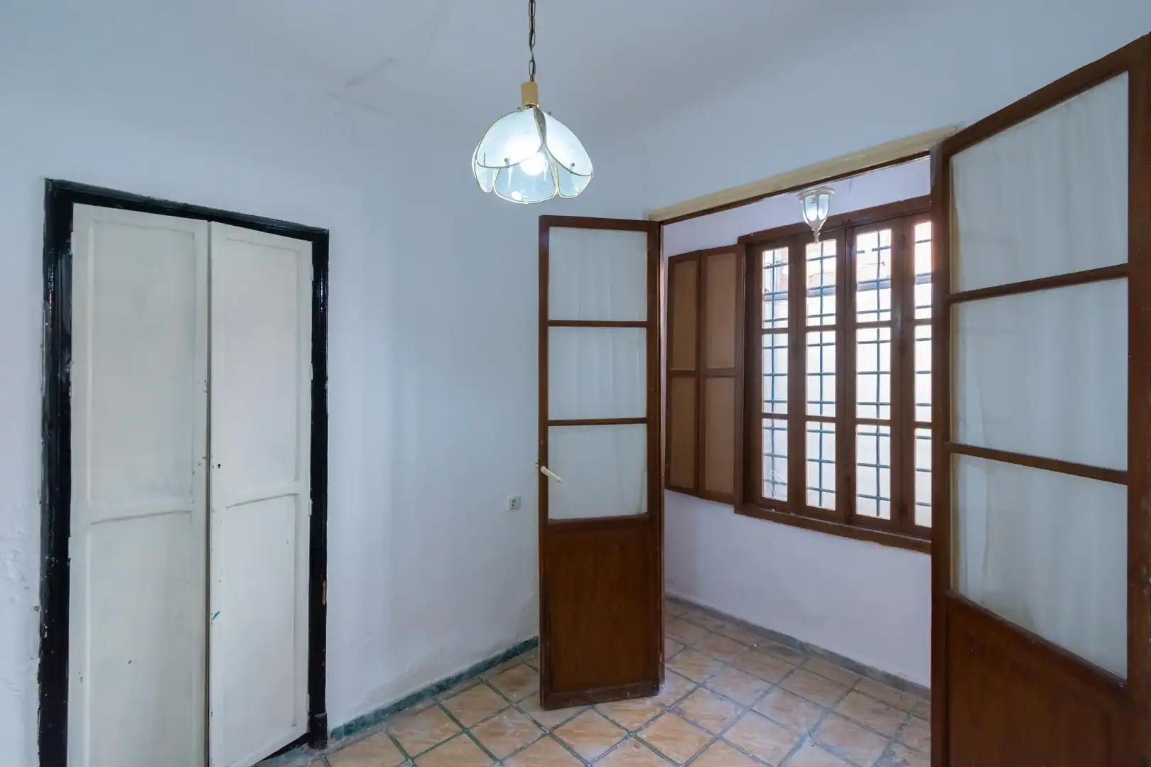 Houses for sale in Cartagena  with Storage room