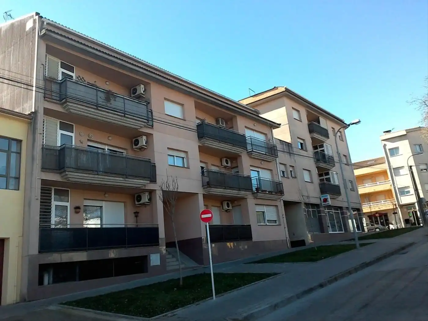 Vista exterior de Garaje en venta en Llinars del Vallès