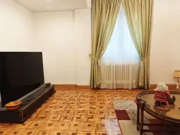 Sala d'estar de Pis en venda en Burgos amb Calefacció i Parquet