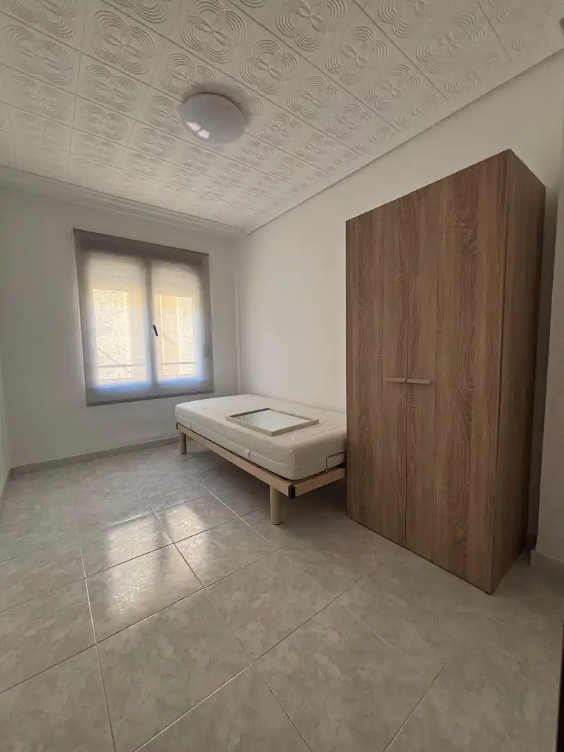 Apartamento de alquiler en Barrio de Benicalap