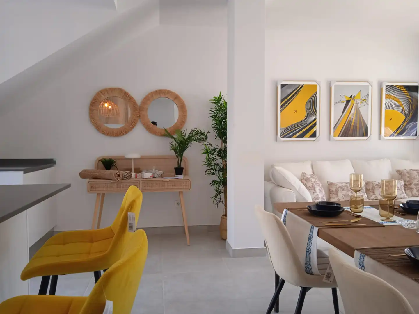 Sala d'estar de Apartament en venda en Orihuela amb Aire condicionat, Terrassa i Moblat