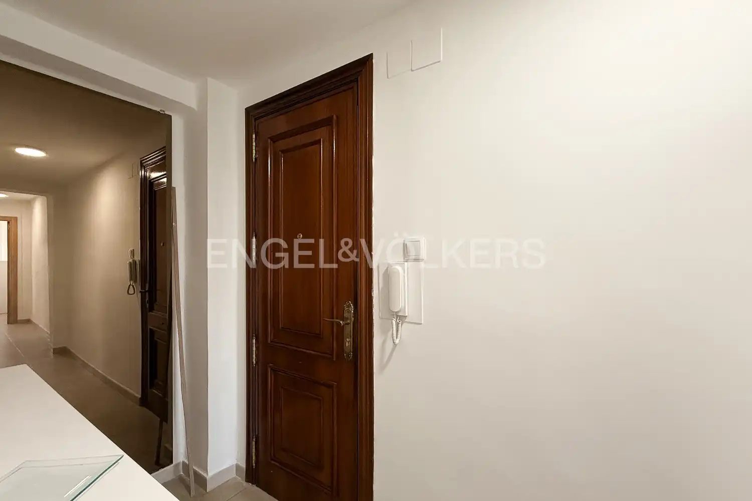 Wohnung zur Miete in Valencia mit Klimaanlage, Heizung und Möbliert