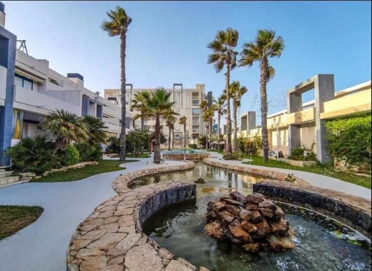 Exterior view of Flat for sale in Torrevieja  with Furnished and Community pool