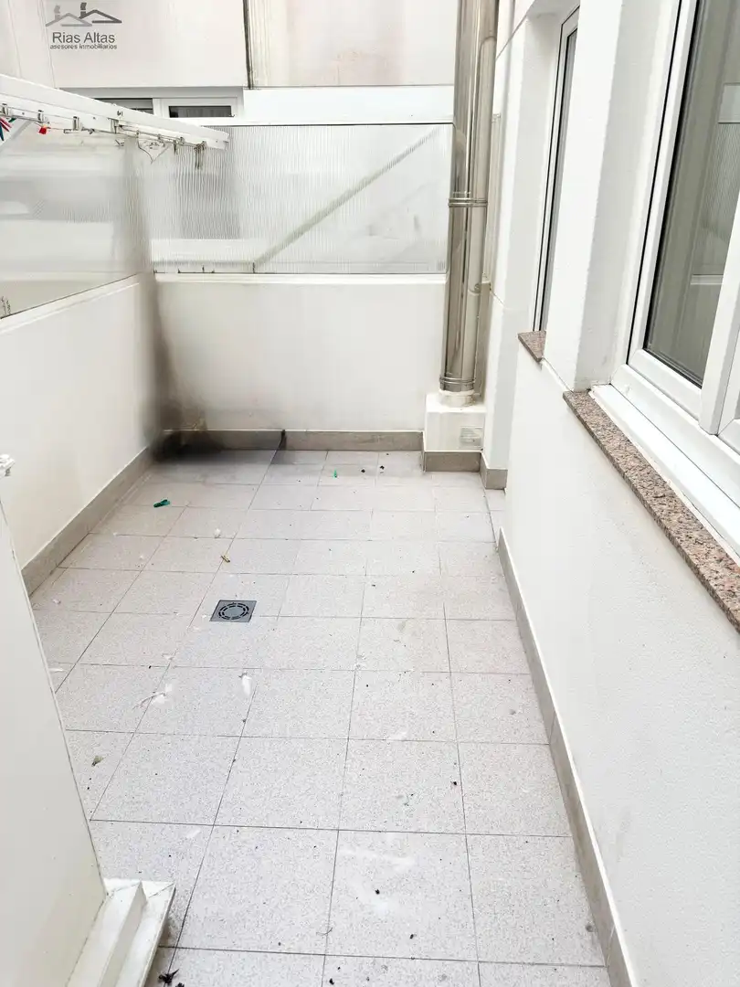 Piso en venta en Calle VOLUNTARIADO, Ciudad Vieja