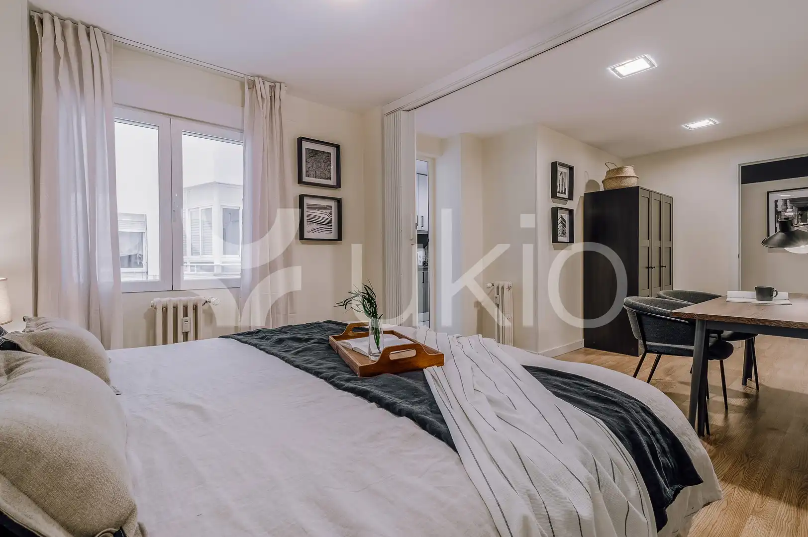 Habitación de Apartamento de alquiler en Madrid con Aire acondicionado, Calefacción y Amueblado