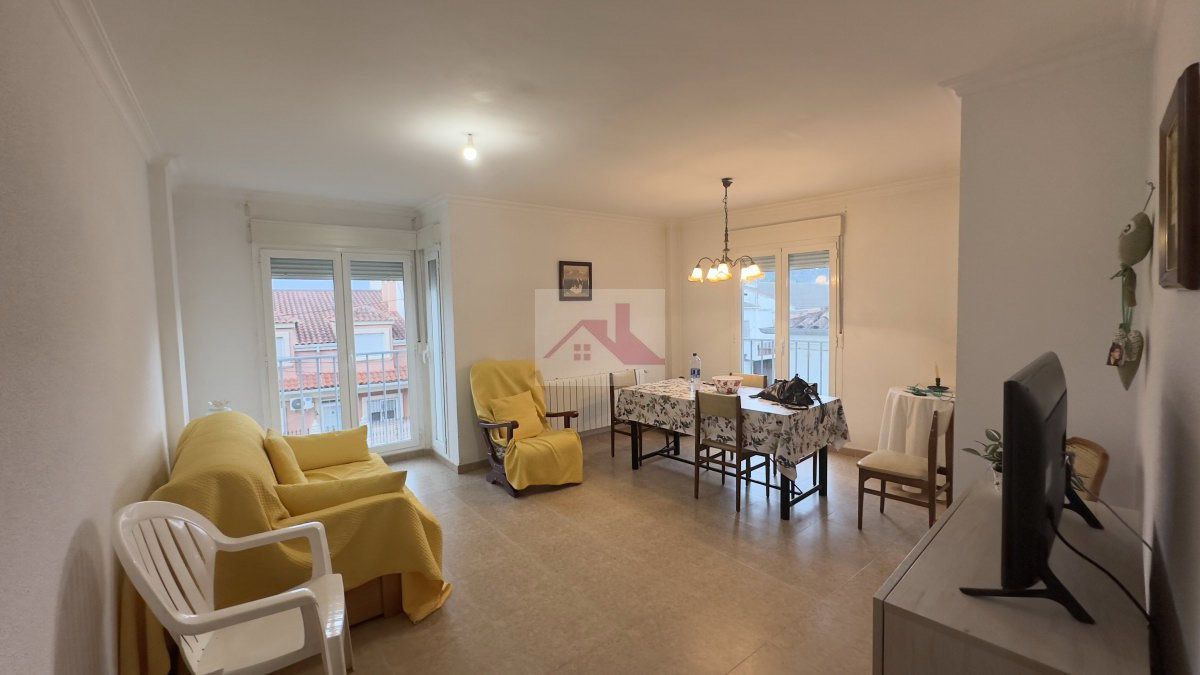 Living room of Flat to rent in Villar de Olalla  with Heating, Terrace and Furnished
