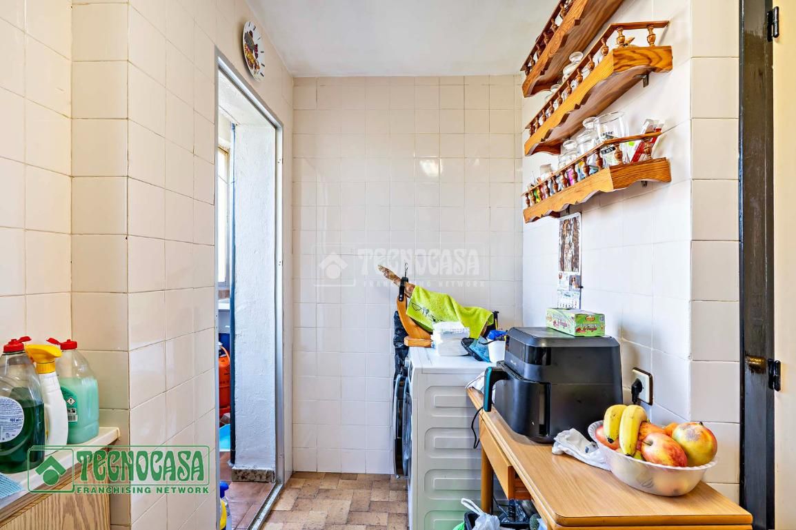 Flat for sale in Berja