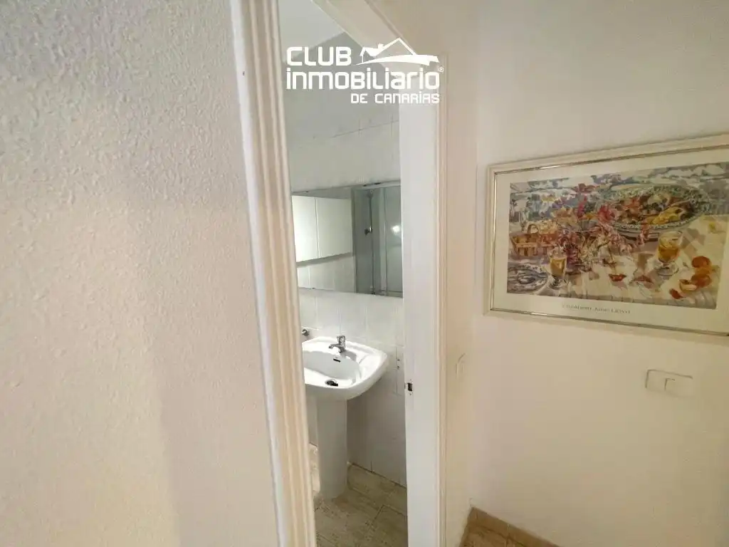 Bany de Pis de lloguer en Adeje amb Terrassa, Moblat i Piscina comunitària