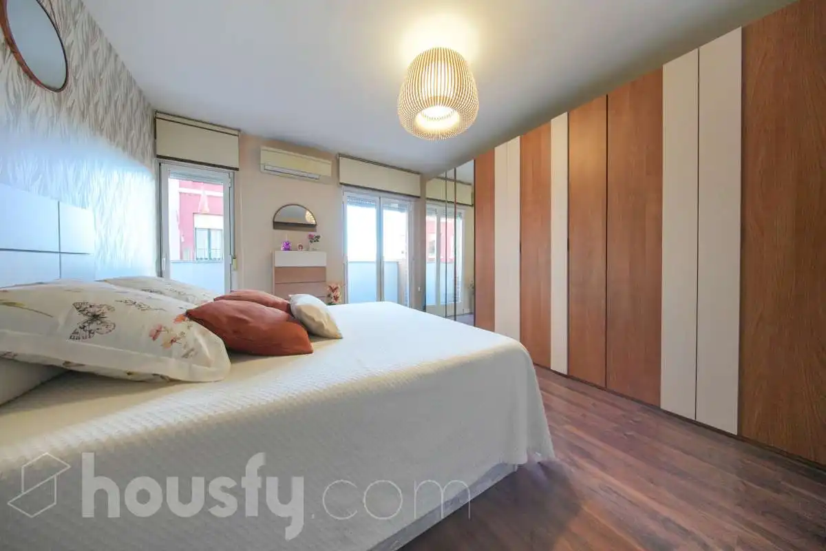Bedroom of Flat for sale in Usera