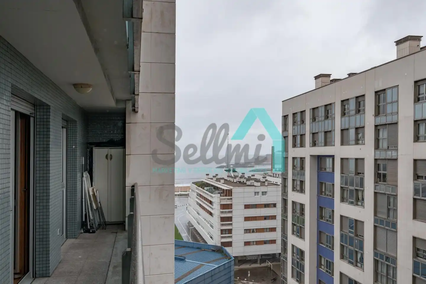 Terrassa de Pis de lloguer en Gijón  amb Calefacció, Parquet i Terrassa
