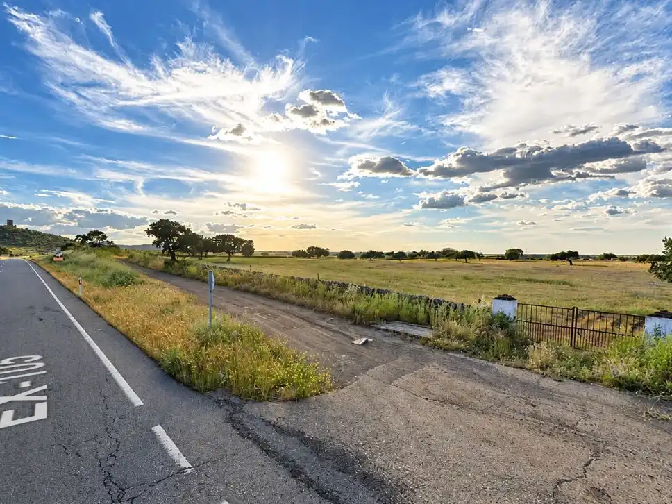 Land for sale in Nogales, Badajoz