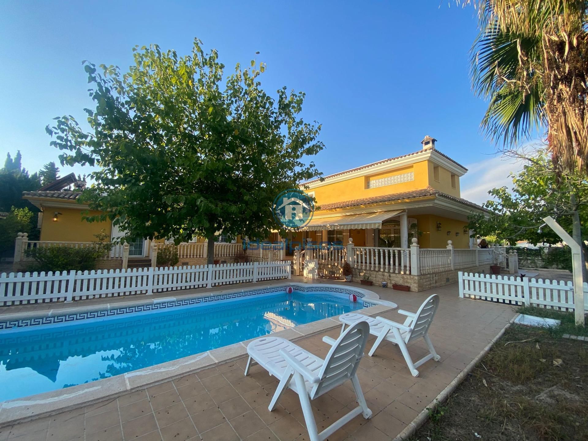 Exterior view of House or chalet for sale in San Vicente del Raspeig / Sant Vicent del Raspeig  with Air Conditioner, Heating and Swimming Pool
