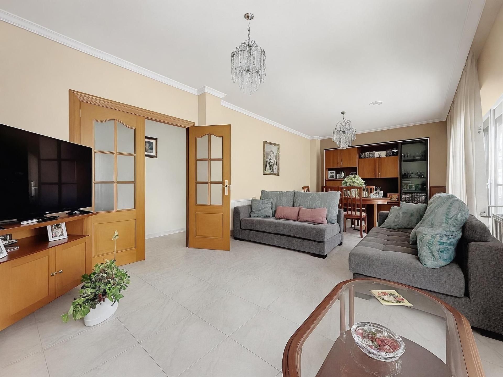 Living room of House or chalet for sale in Onil  with Air Conditioner, Heating and Terrace