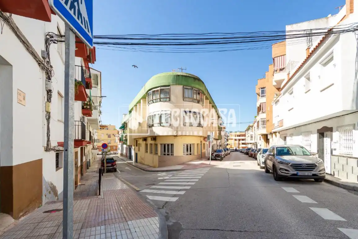 Vista exterior de Pis en venda en Vélez-Málaga amb Aire condicionat i Balcó