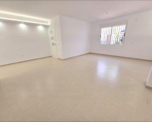 Sala d'estar de Casa o xalet en venda en Ronda amb Aire condicionat, Calefacció i Terrassa