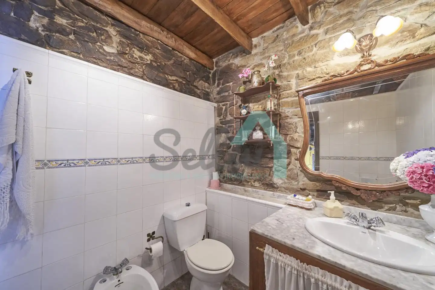 Bathroom of Houses for sale in Langreo  with Private garden and Balcony