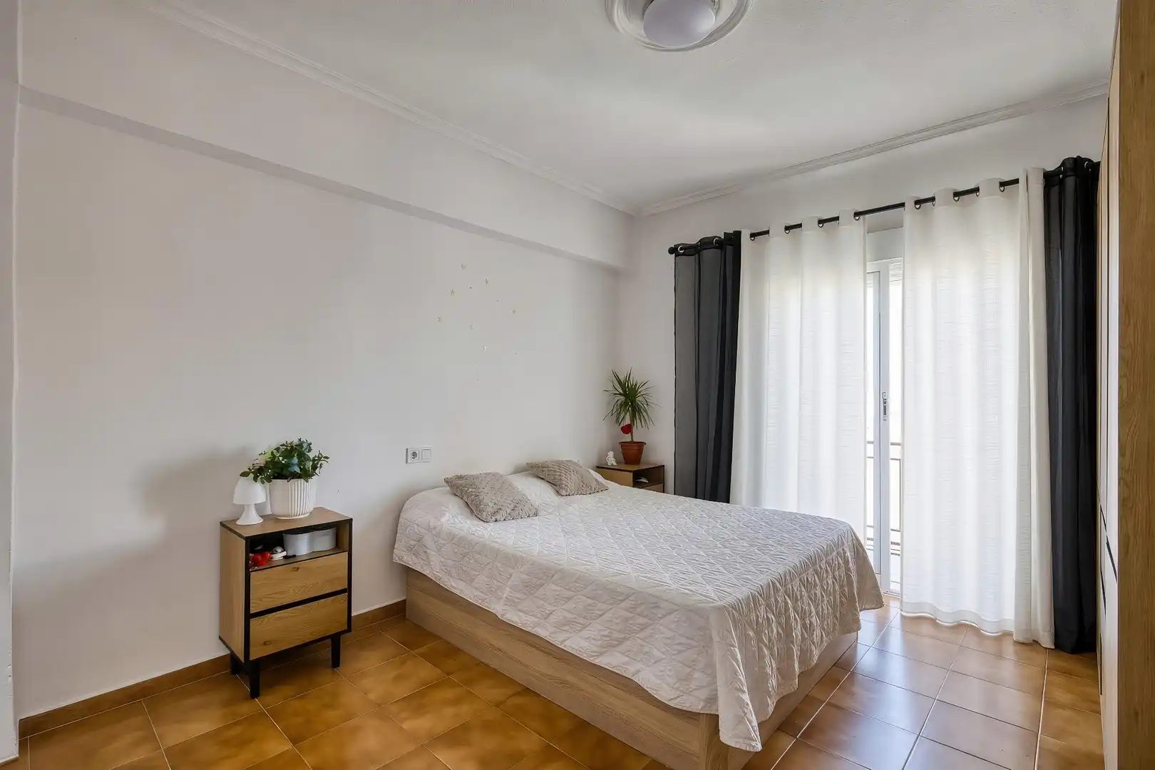 Habitación de Piso en venta en Almoradí con Aire acondicionado, Amueblado y Balcón