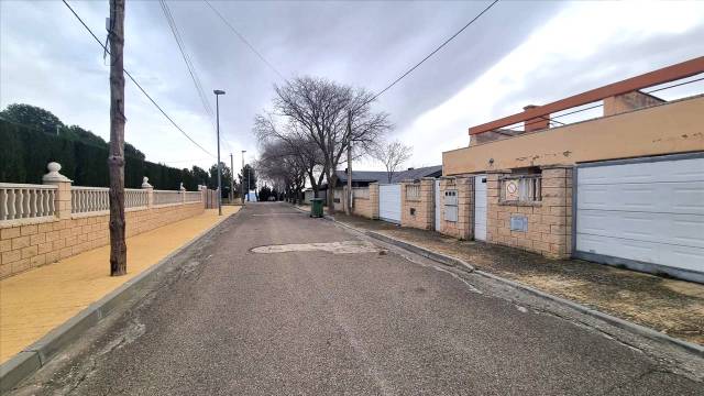 Casa-chalet en Venta en RÍO GALLEGO URCAMUSA en La Muela