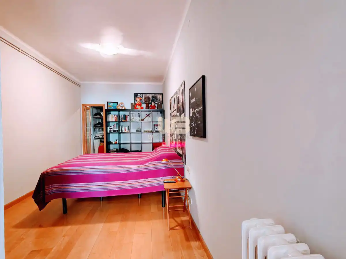 Dúplex en venta en Carrer de Provença, El Camp de l'Arpa del Clot