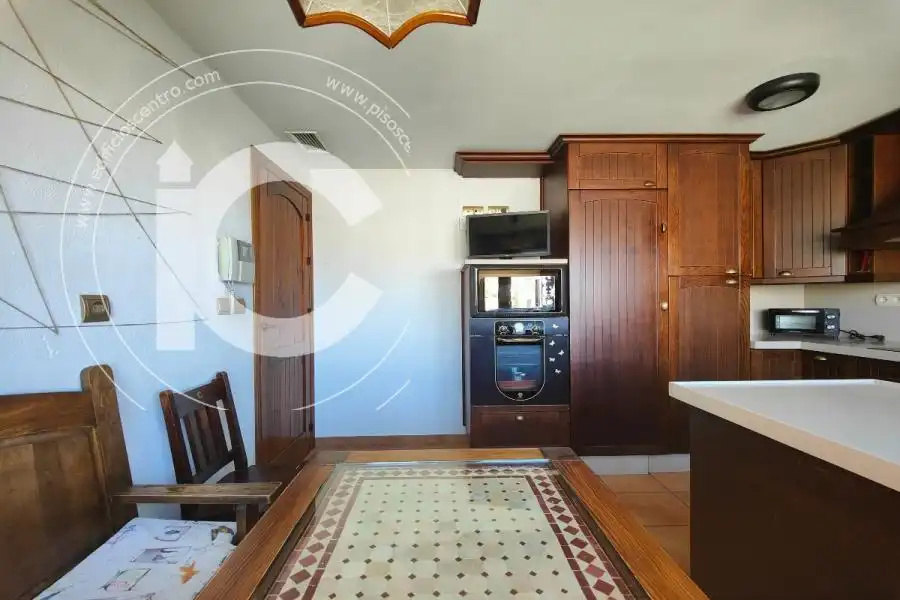 Cocina de Casa o chalet de alquiler en Huétor Vega con Aire acondicionado y Jardín privado
