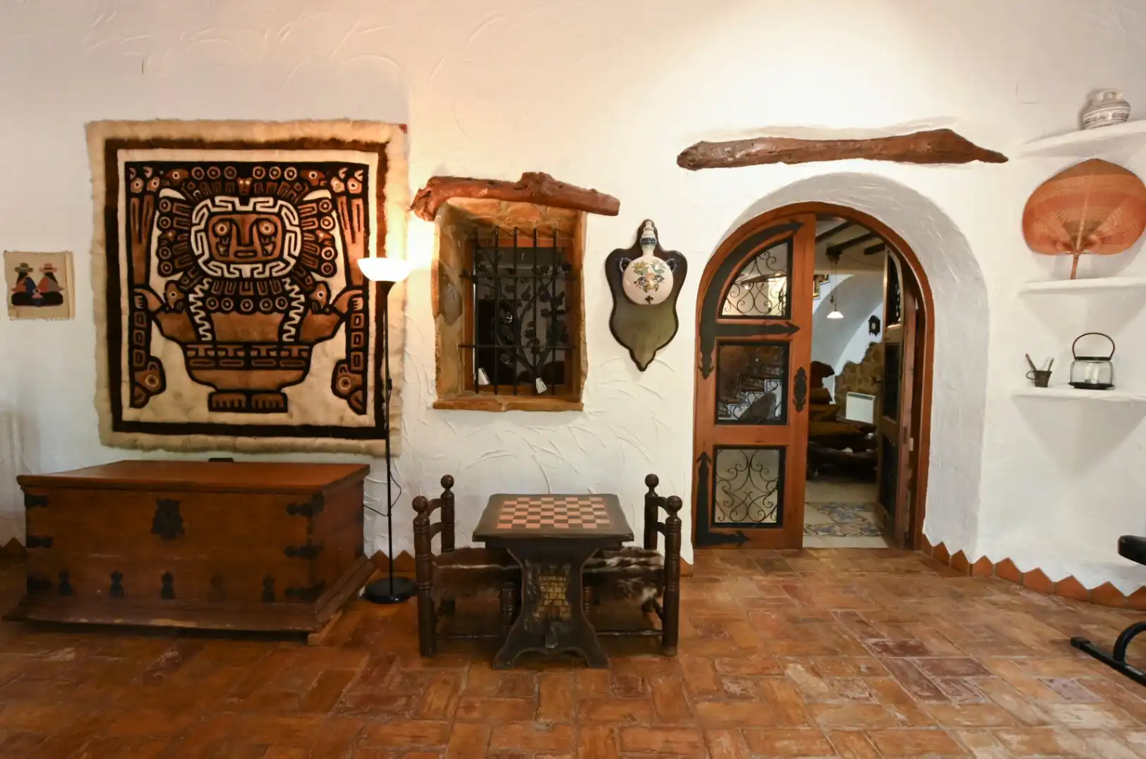 Country homes for sale in Canuta