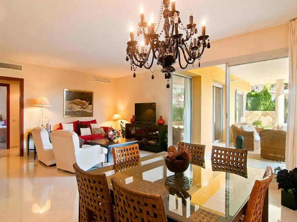 Comedor de Apartamento en venta en Calvià con Aire acondicionado, Calefacción y Jardín privado