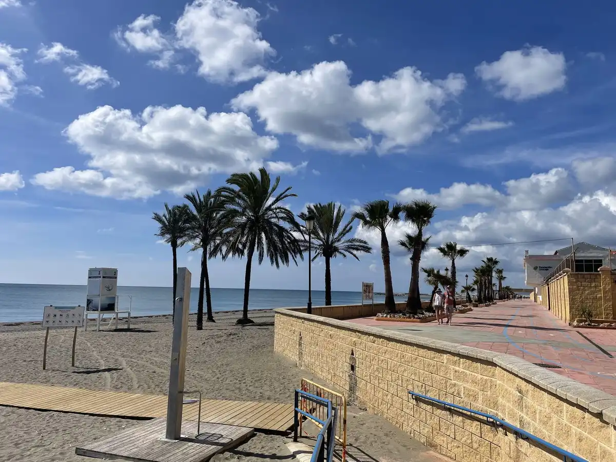 Vista exterior de Casa adosada en venta en Casares