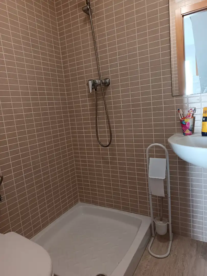Baño de Casa adosada en venta en Almazora / Almassora con Aire acondicionado, Calefacción y Terraza