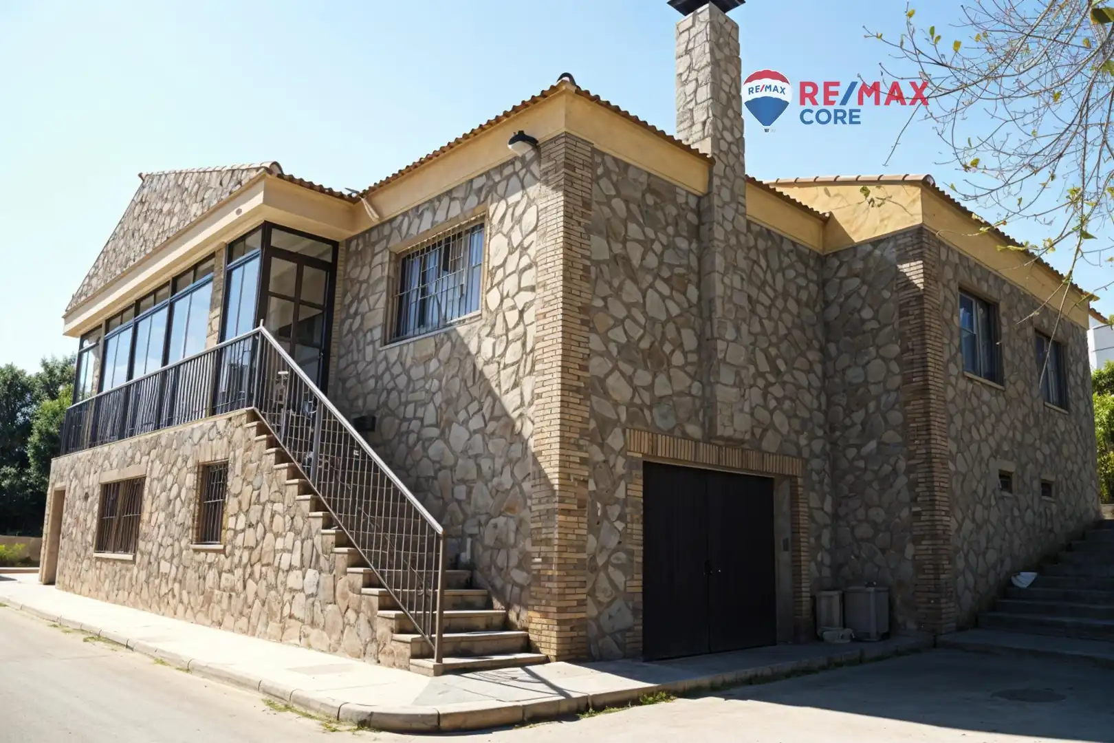 Vista exterior de Casa o chalet en venta en Sierra de Fuentes con Calefacción, Jardín privado y Terraza