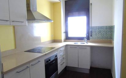 Kitchen of Flat for sale in Vic  with Heating and Storage room