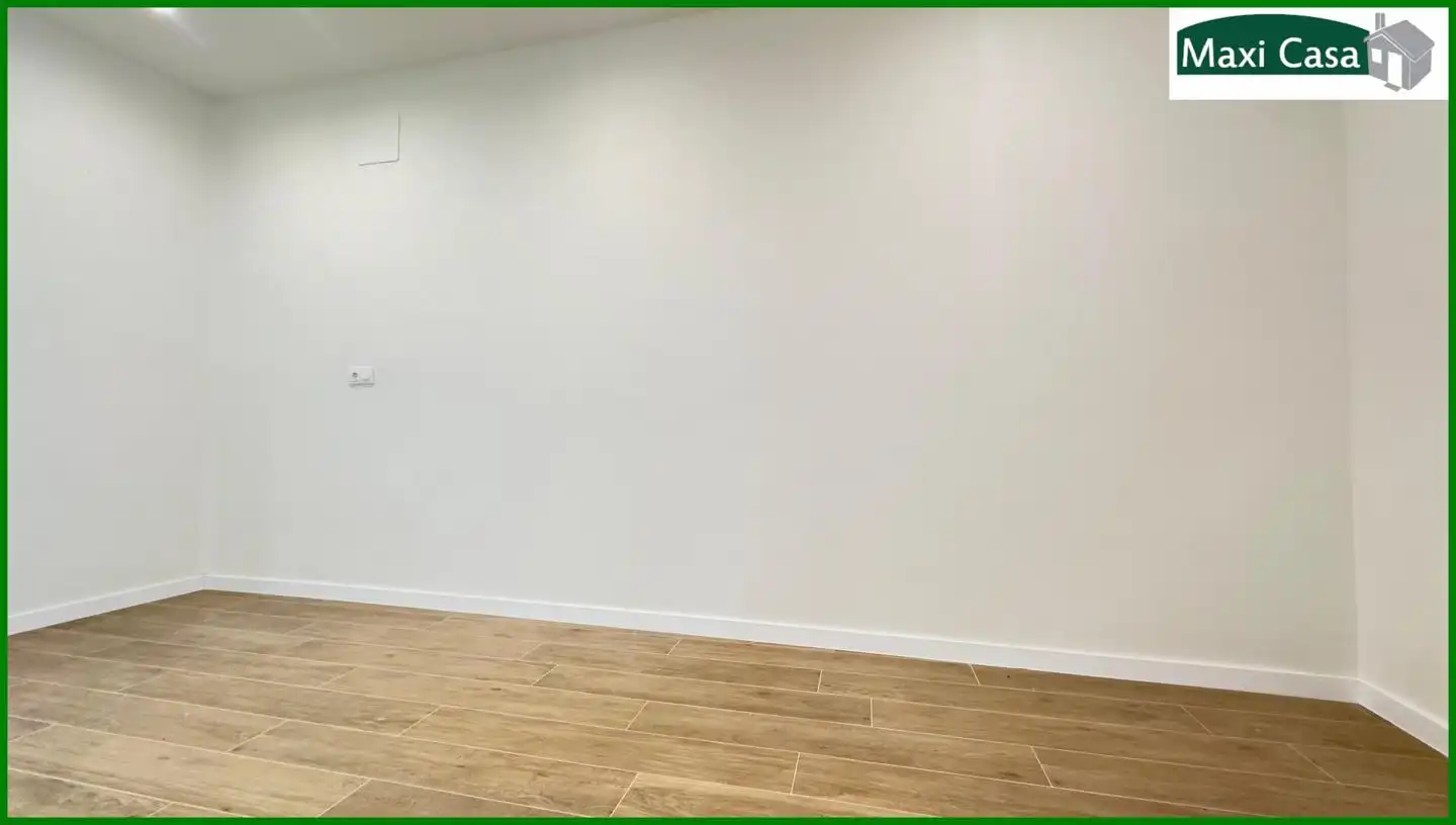 Planta baja en venta en Barcelona con Aire acondicionado y Calefacción