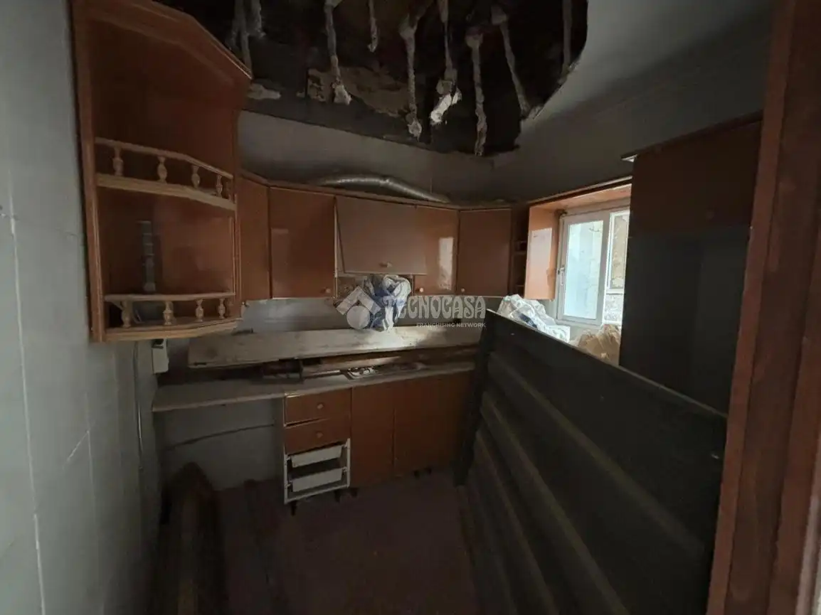 Cuina de Casa adosada en venda en Écija