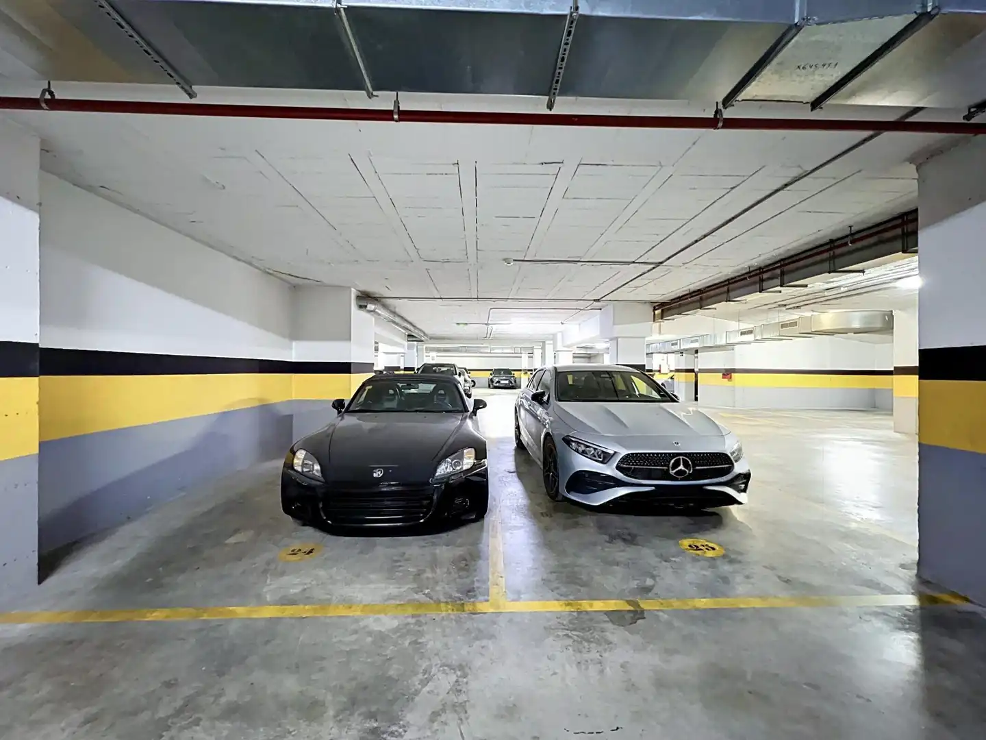 Parking de Piso en venta en Almería con Aire acondicionado, Calefacción y Terraza