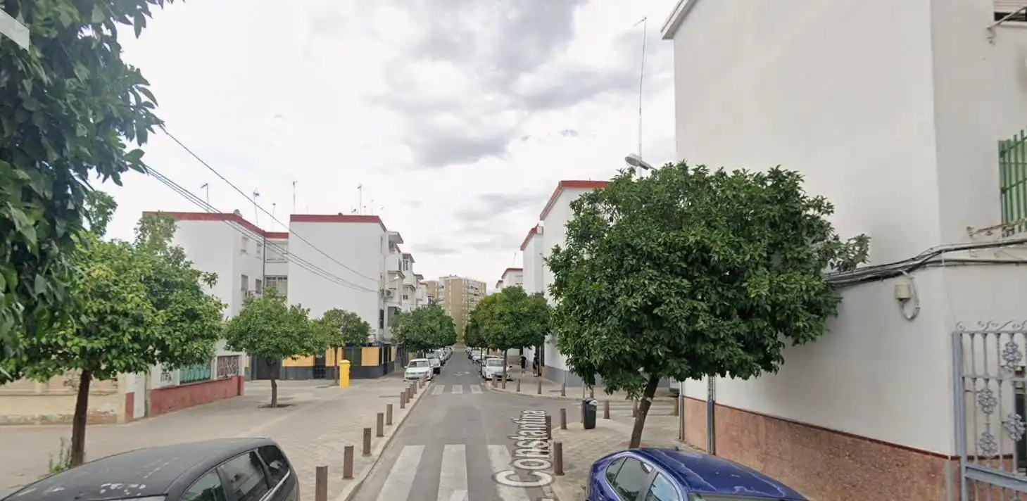 Pis en venda a CONSTANTINA