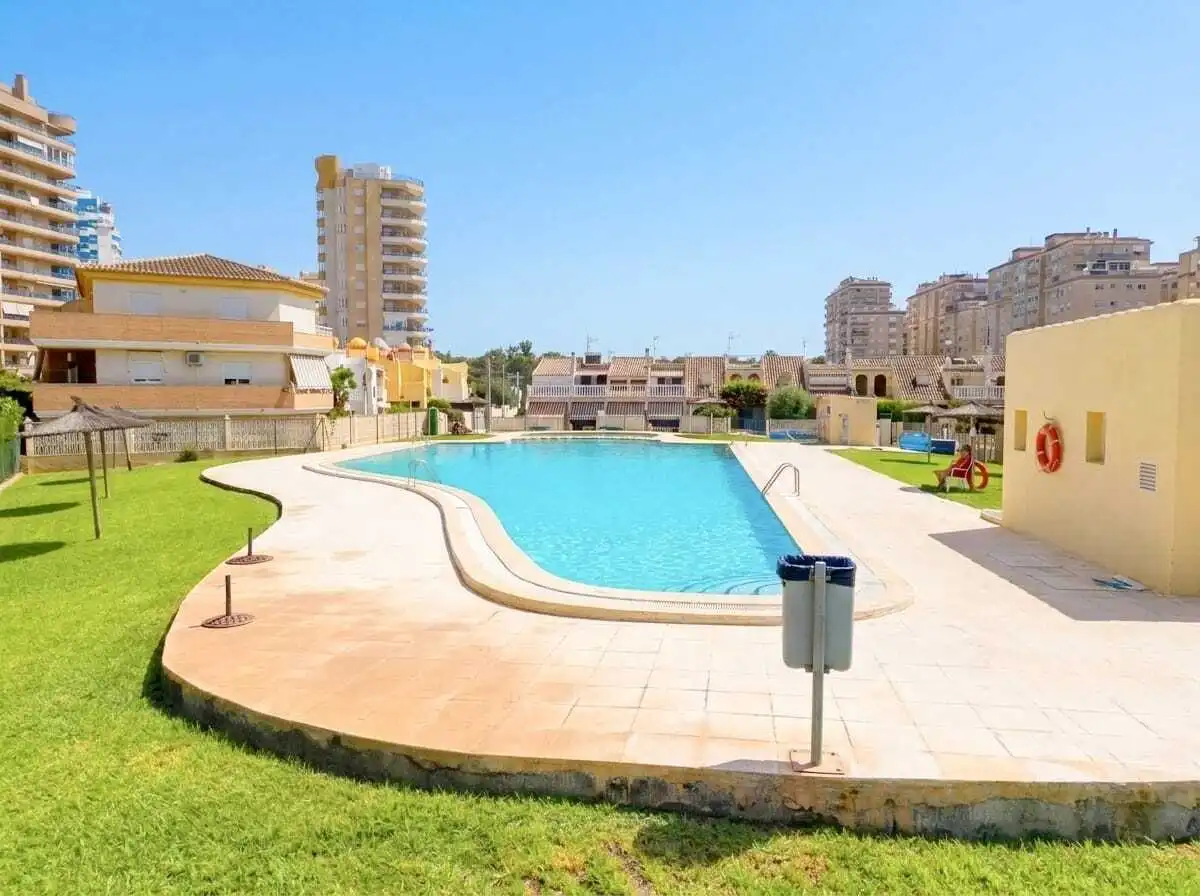 Swimming pool of Detached homes for sale in Tavernes de la Valldigna  with Air Conditioner, Terrace and Swimming Pool