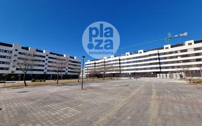 Vista exterior de Pis en venda en Burgos Capital amb Calefacció, Terrassa i Traster