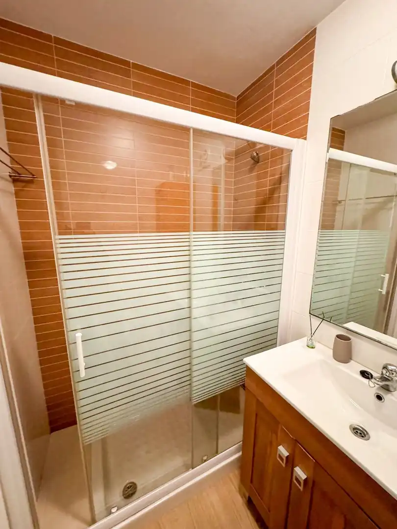 Badezimmer von Einfamilien-Reihenhaus zur Miete in Orihuela mit Klimaanlage, Schwimmbad und Gemeinschaftspool