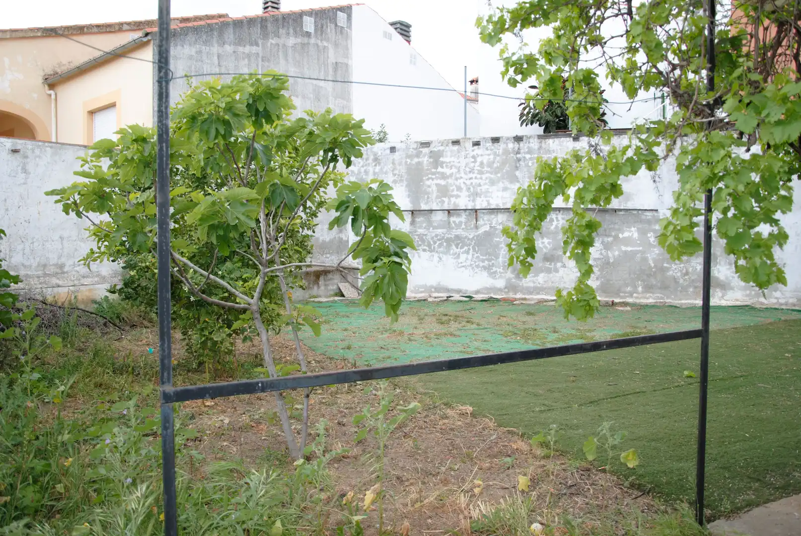 Casa adosada en venta en Calle Molinos, Malpartida de Plasencia