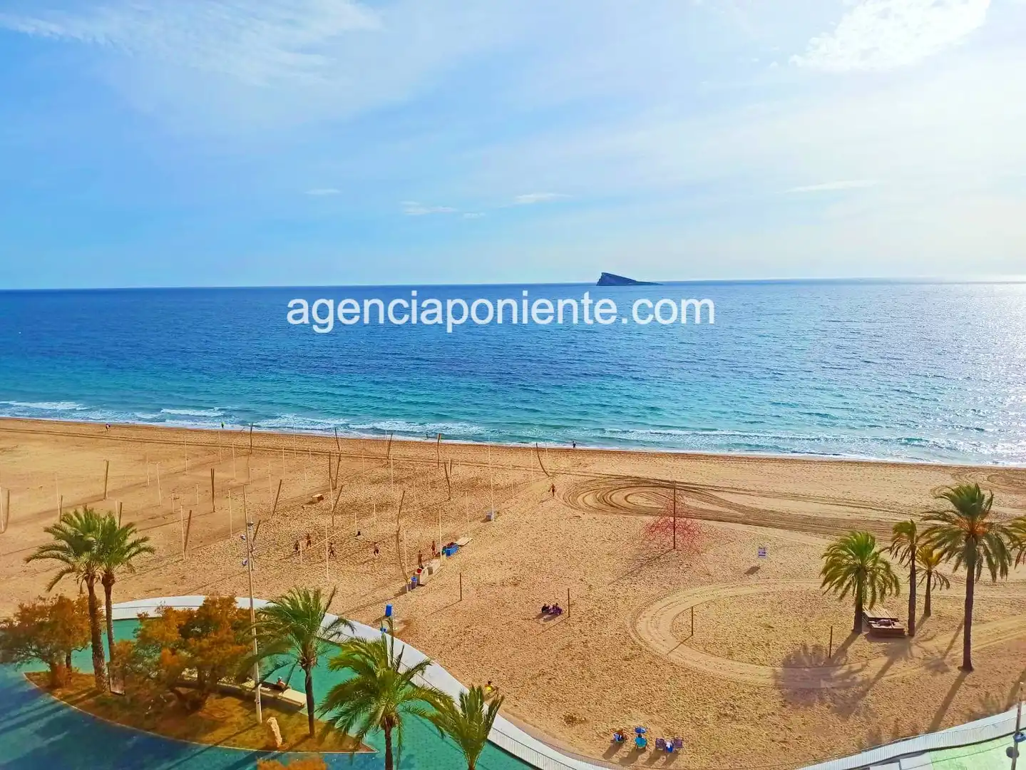 Exterior view of Apartments for rent in Benidorm  with Terrace, Furnished and Washing machine