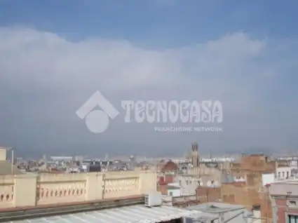 Terrassa de Pis en venda en Barcelona amb Terrassa i Balcó