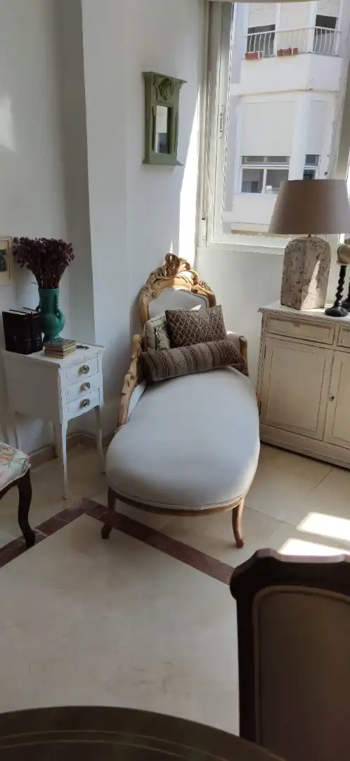 Habitación de Piso en venta en Sevilla con Aire acondicionado y Amueblado