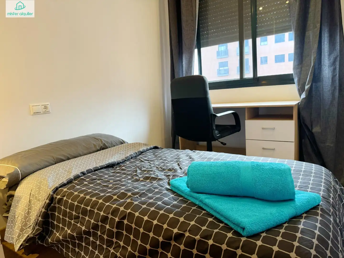 Bedroom of Apartments for rent in San Vicente del Raspeig / Sant Vicent del Raspeig  with Air Conditioner, Private garden and Terrace