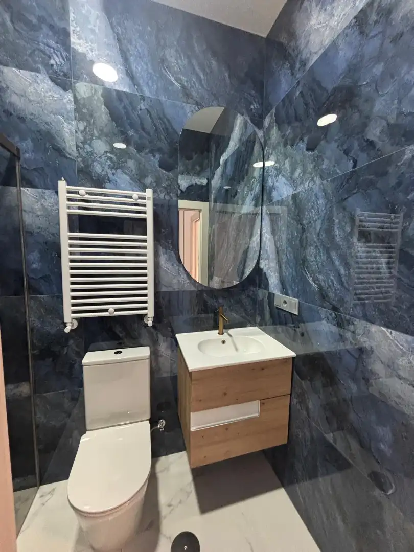 Bany de Apartament de lloguer en Albacete amb Aire condicionat, Calefacció i Parquet