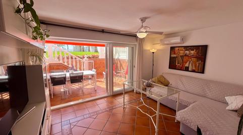 Foto 2 de Planta baixa en venda a Paseo Paseo Marítimo, 53, El Bajondillo, Málaga