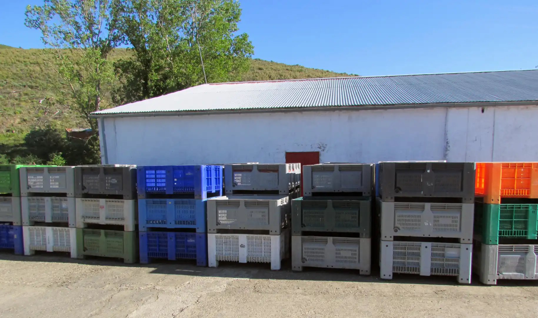 Exterior view of Industrial buildings for sale in Gata
