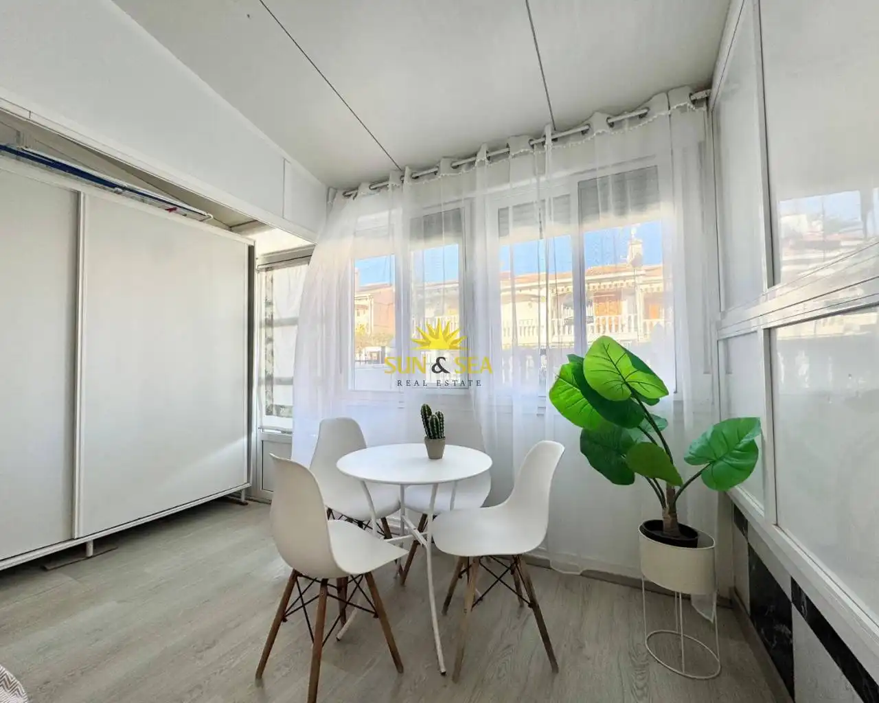 Bedroom of Apartments for sale in Santa Pola  with Heating, Parquet flooring and Terrace