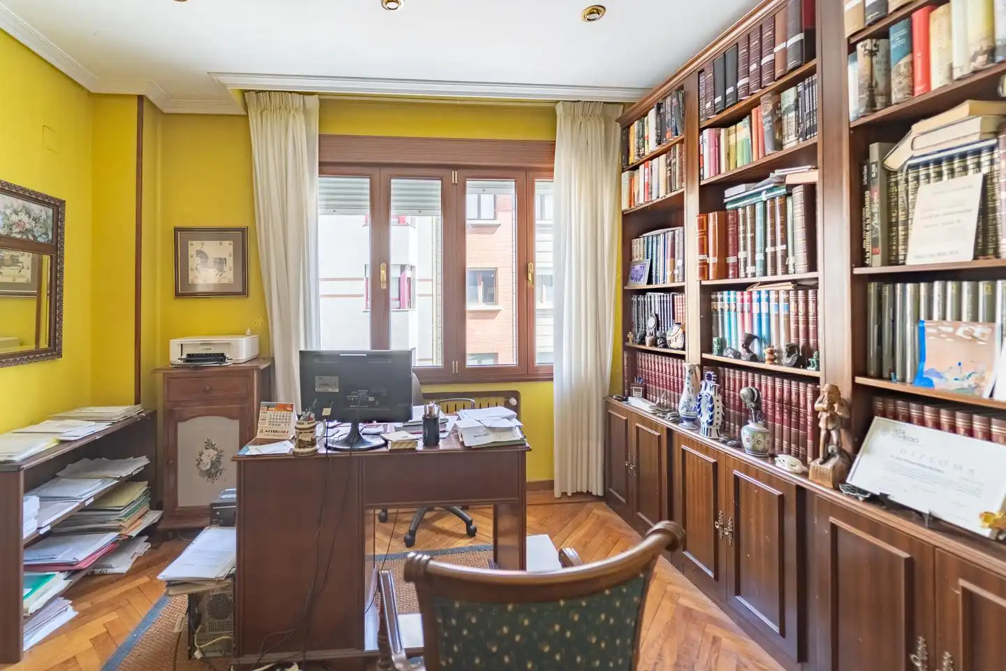 Piso con ascensor en venta en Calle Carreño Miranda, imagen 17