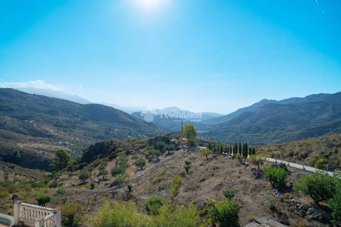 Finca rústica en venda en Los Guájares