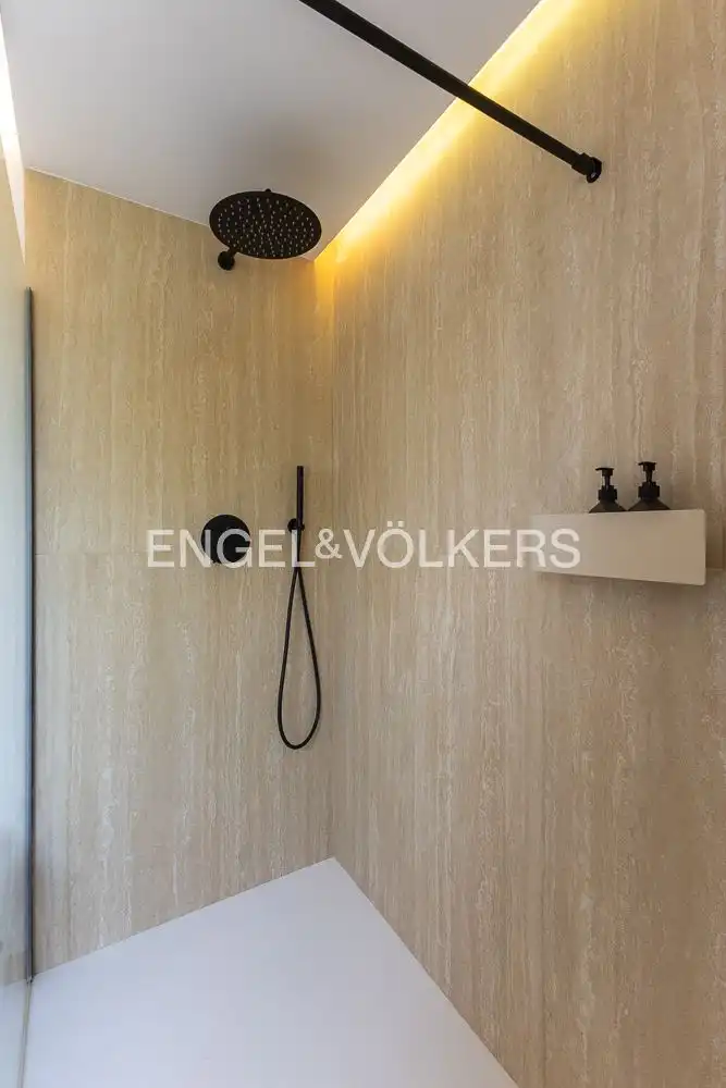 Baño de Casa o chalet de alquiler en Alginet con Aire acondicionado, Calefacción y Jardín privado