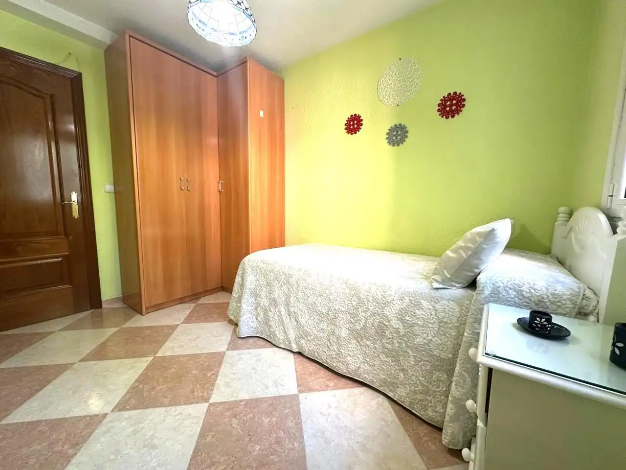 Dormitori de Pis en venda en Torrejón de Ardoz amb Calefacció, Terrassa i Piscina comunitària